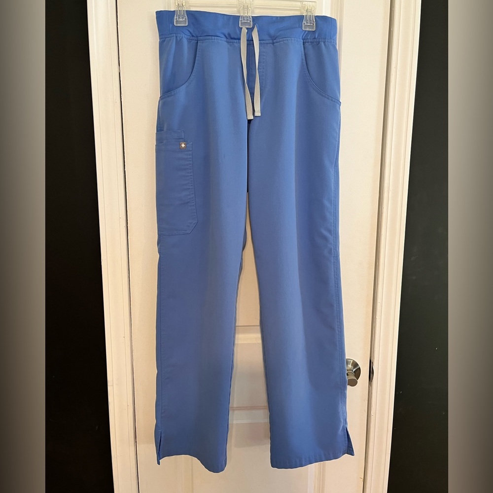 Figs Kade Cargo Scrub Pants- Ceil Blue